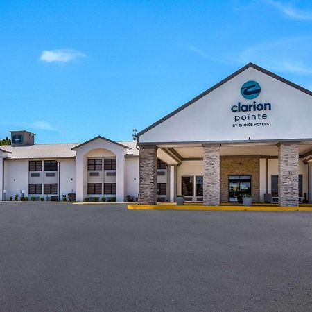 Clarion Pointe Marshall Exterior foto